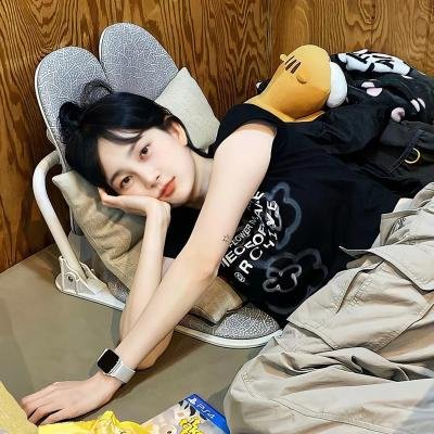 僵尸追女仔